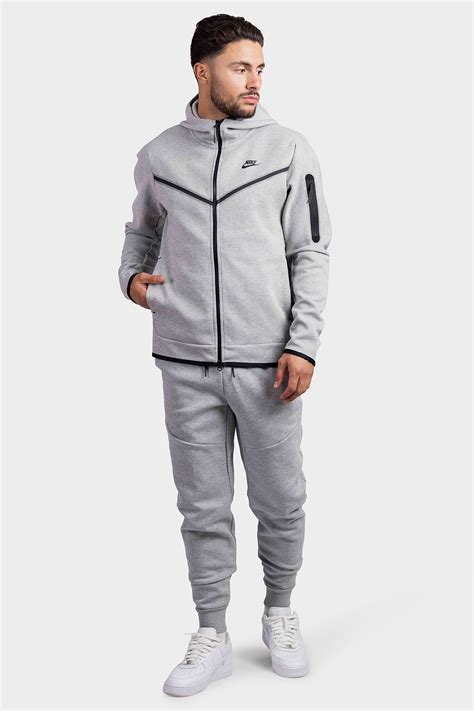 goedkope nike tech pakken|nike tech fleece heren.